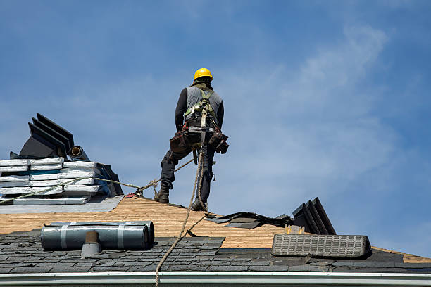 Professional Gutter Installation technician working in Thomaston, CT